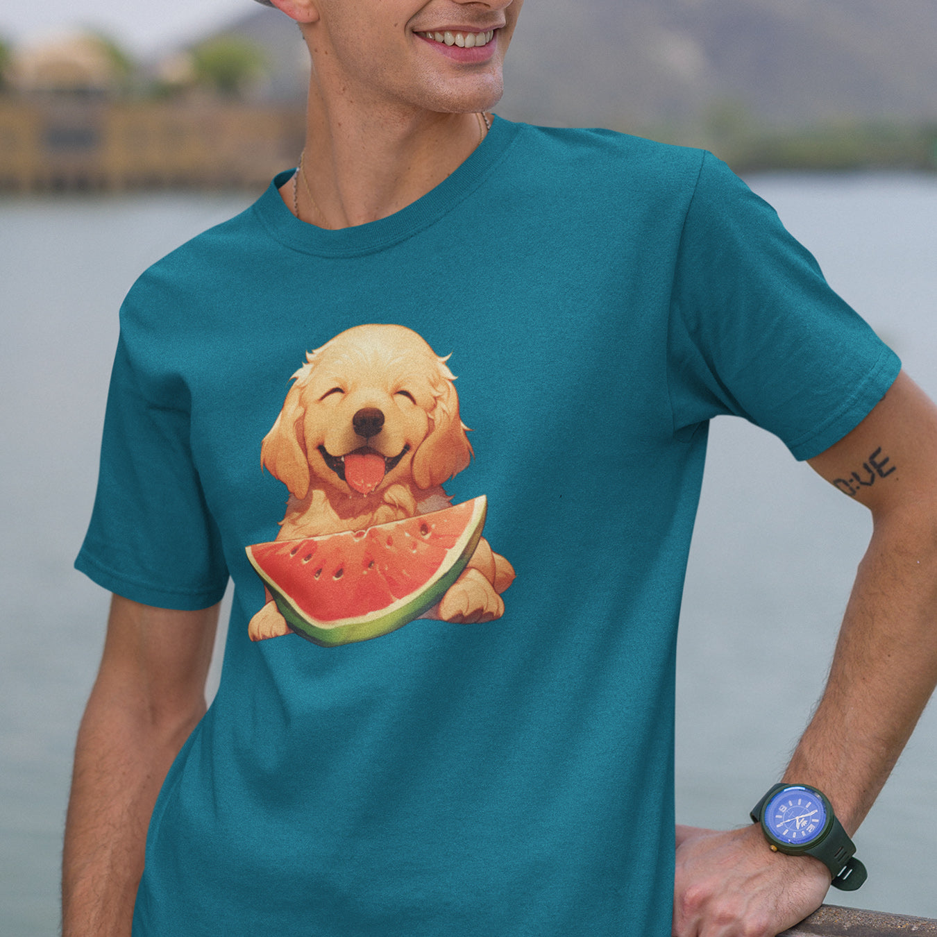 Golden Retriever mit Wassermelone T-Shirt