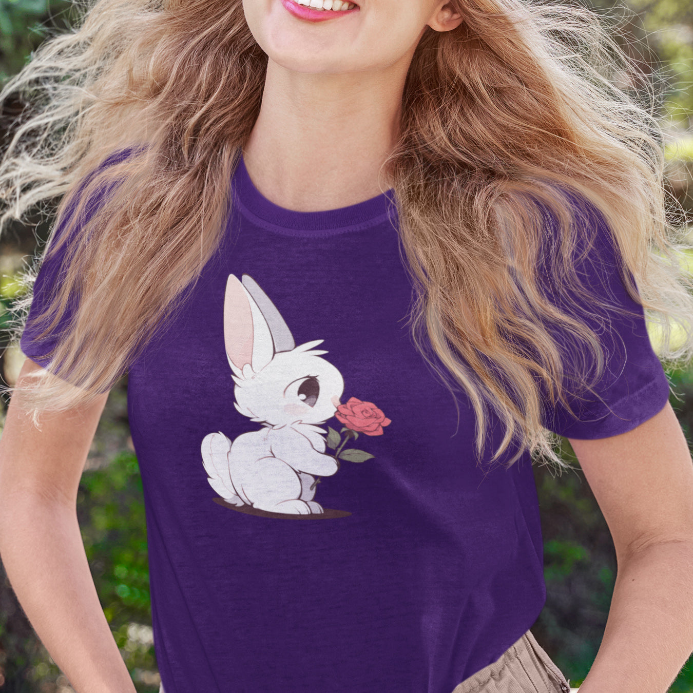 Häschen mit Rose T-Shirt
