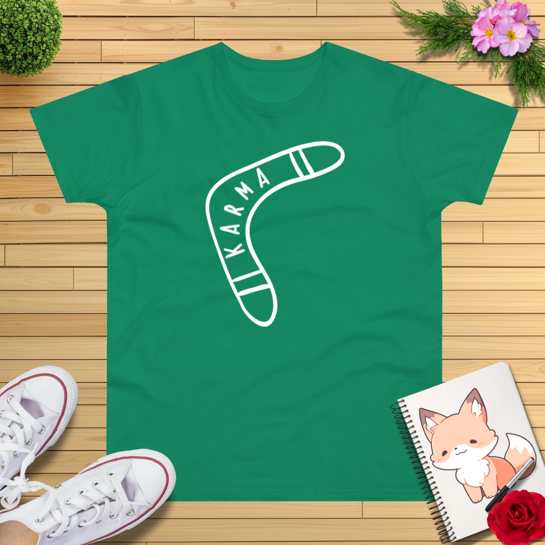 Karma ist ein Bumerang T-Shirt