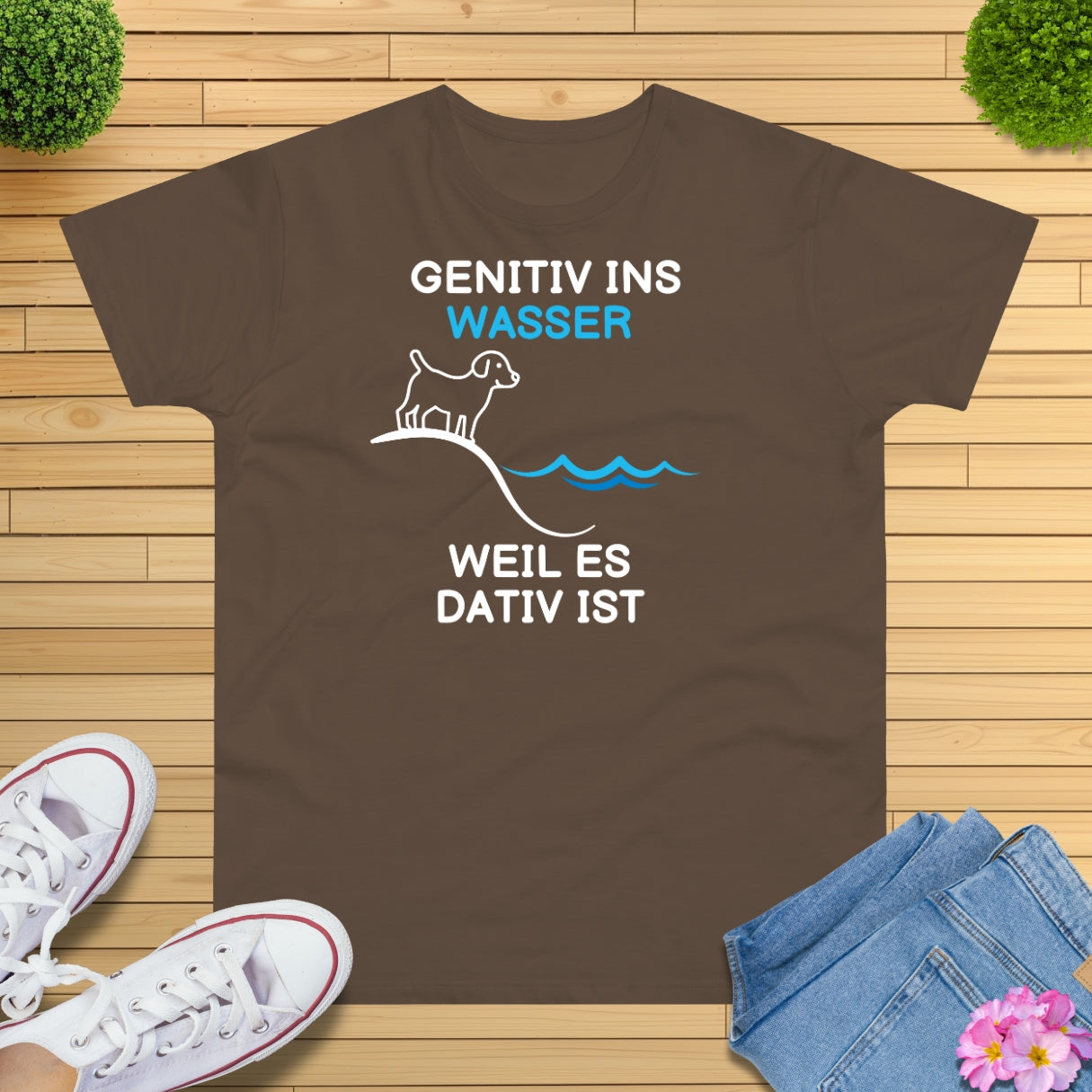 Genitiv ins Wasser Grammatik Witz T-Shirt