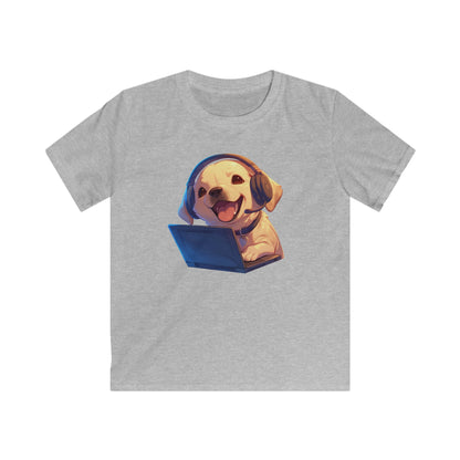 Kawaii Labrador am Laptop Kinder T-Shirt